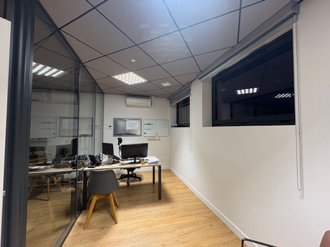 Photo 7 – vente entrepôts / activités	LA CHAPELLE SUR ERDRE (44240)