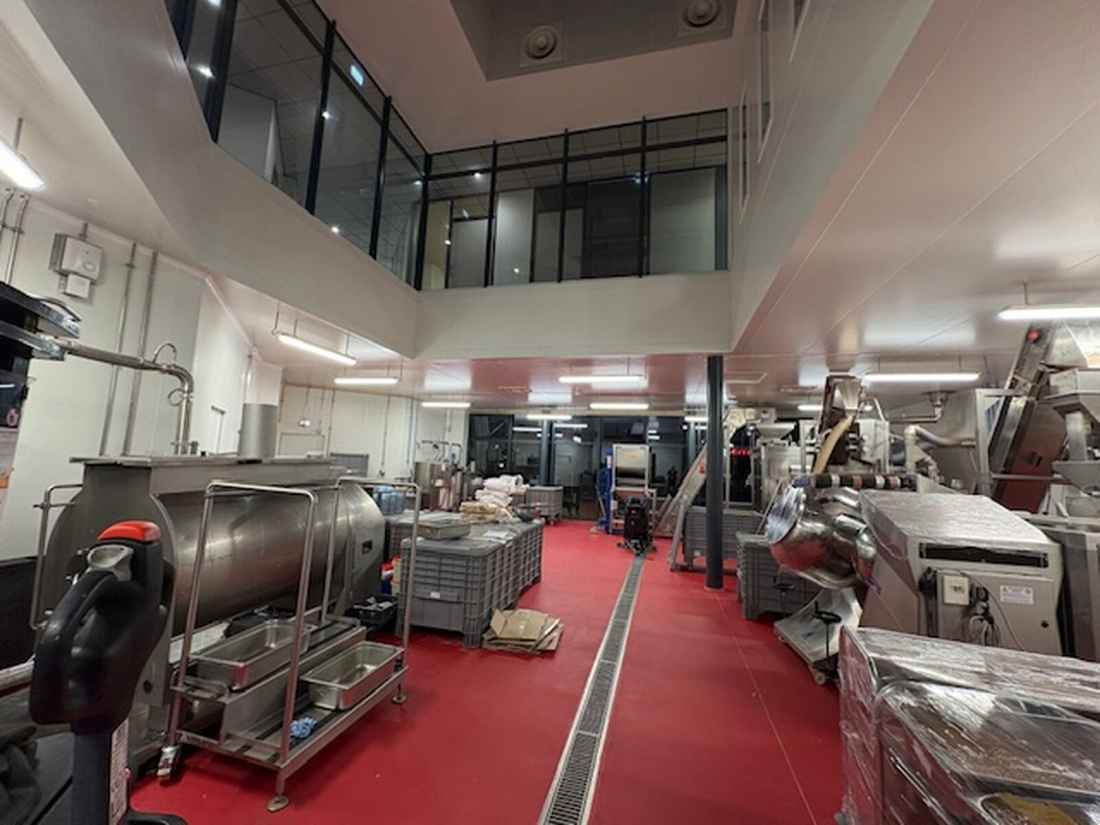 Photo 14 – vente entrepôts / activités	LA CHAPELLE SUR ERDRE (44240)