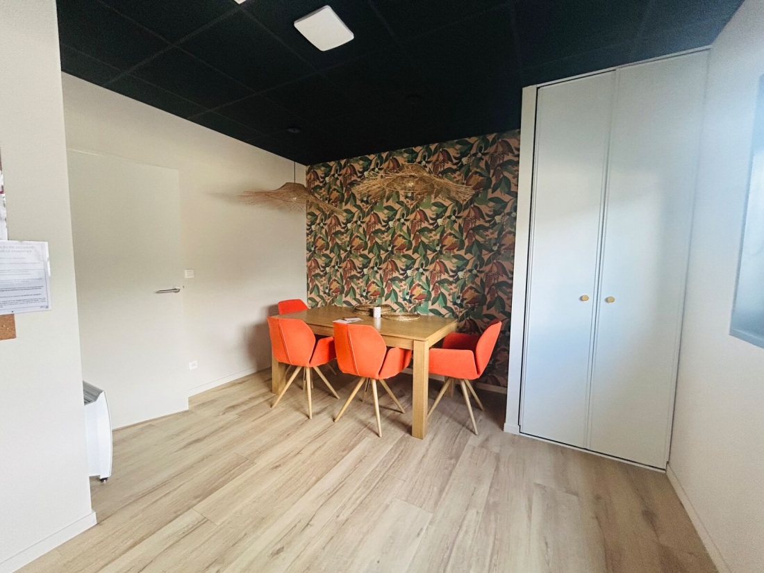 Photo 6 – location bureaux	CAUDAN (56850)