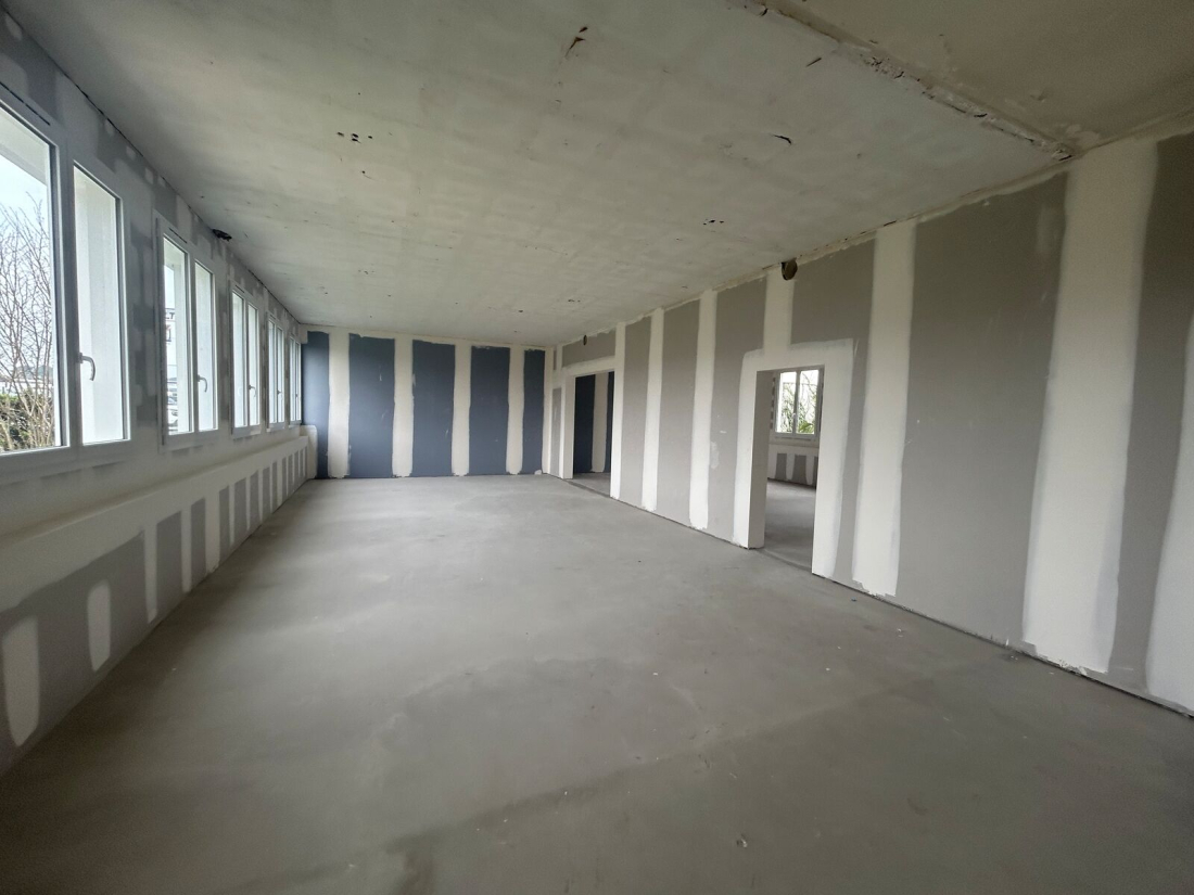 Photo 7 – vente bureaux	LANESTER (56600)