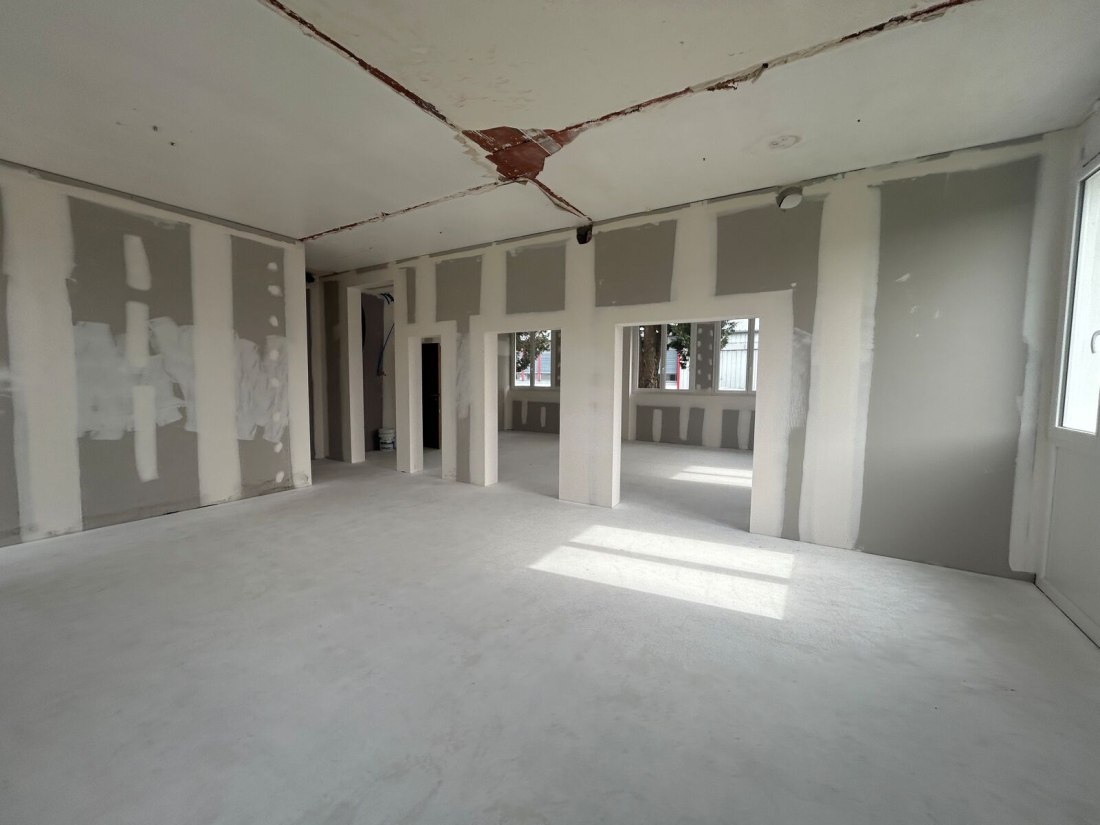 Photo 3 – vente bureaux	LANESTER (56600)