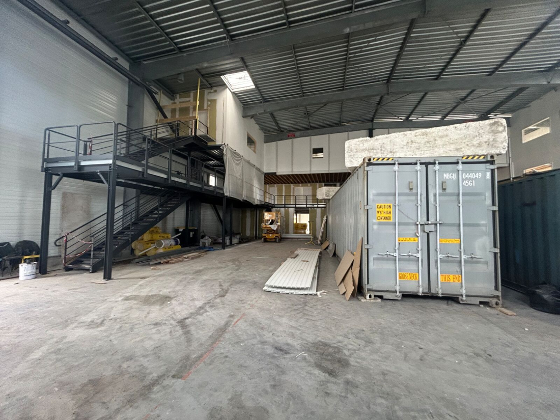 Photo 4 – location entrepôts / activités	LORIENT (56100)