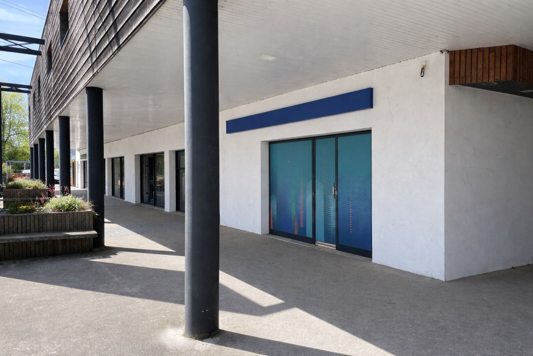 Photo 2 – location bureaux	PLESCOP (56890)