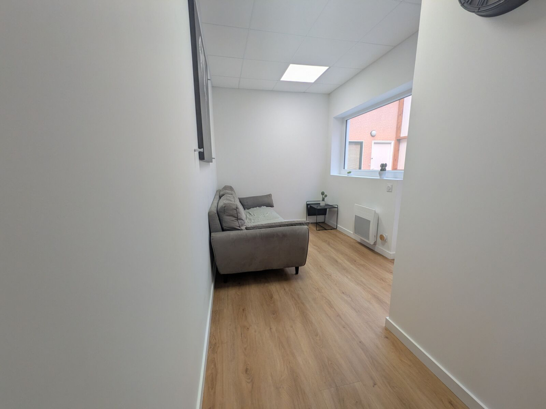 Photo 4 – vente bureaux	SENE (56860)