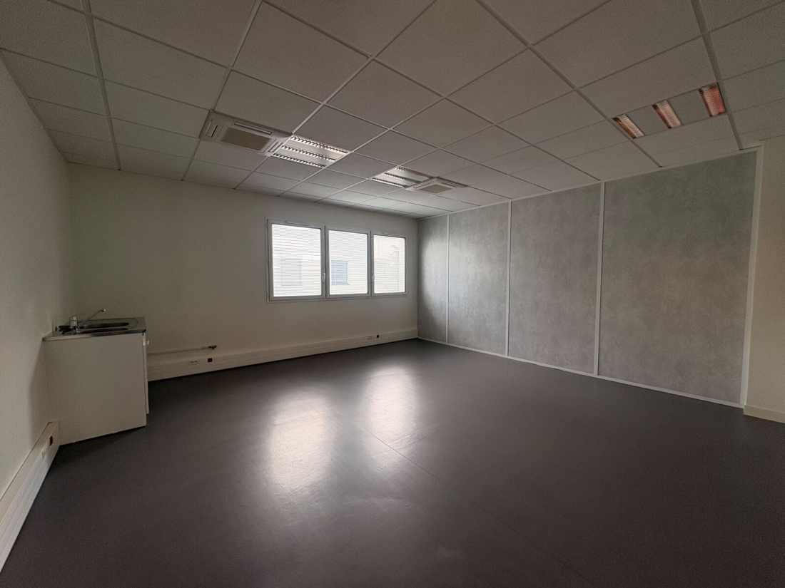 Photo 3 – location bureaux	SAINT HERBLAIN (44800)