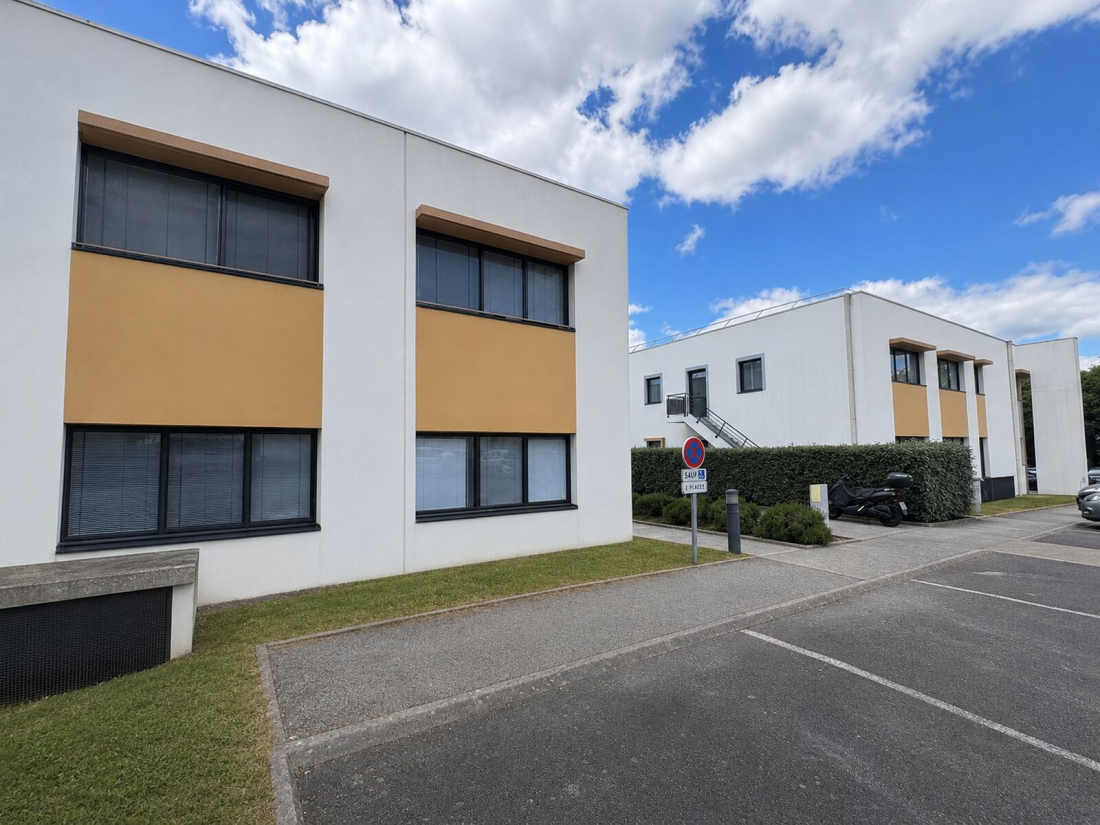 Photo 1 – location bureaux	SAINT HERBLAIN (44800)