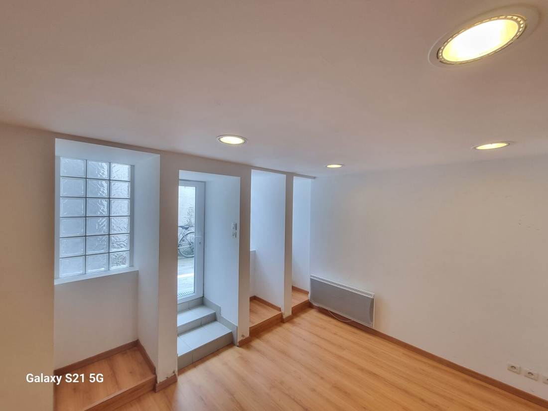Photo 1 – vente Local commercial	NANTES (44000)