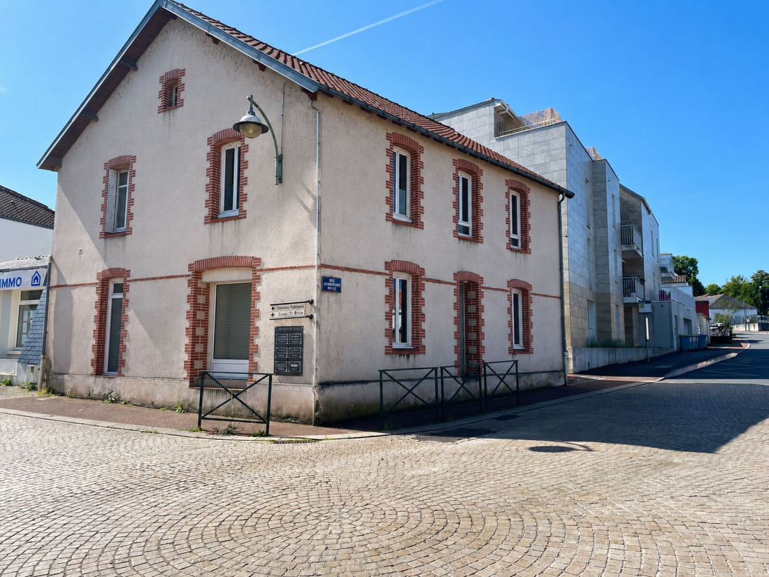 Photo 2 – vente Local commercial	BASSE GOULAINE (44115)