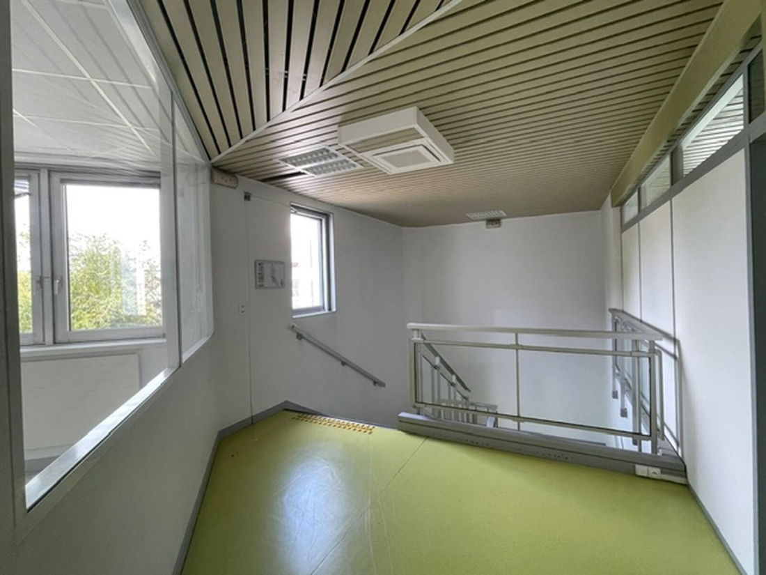 Photo 9 – location bureaux	VANNES (56000)