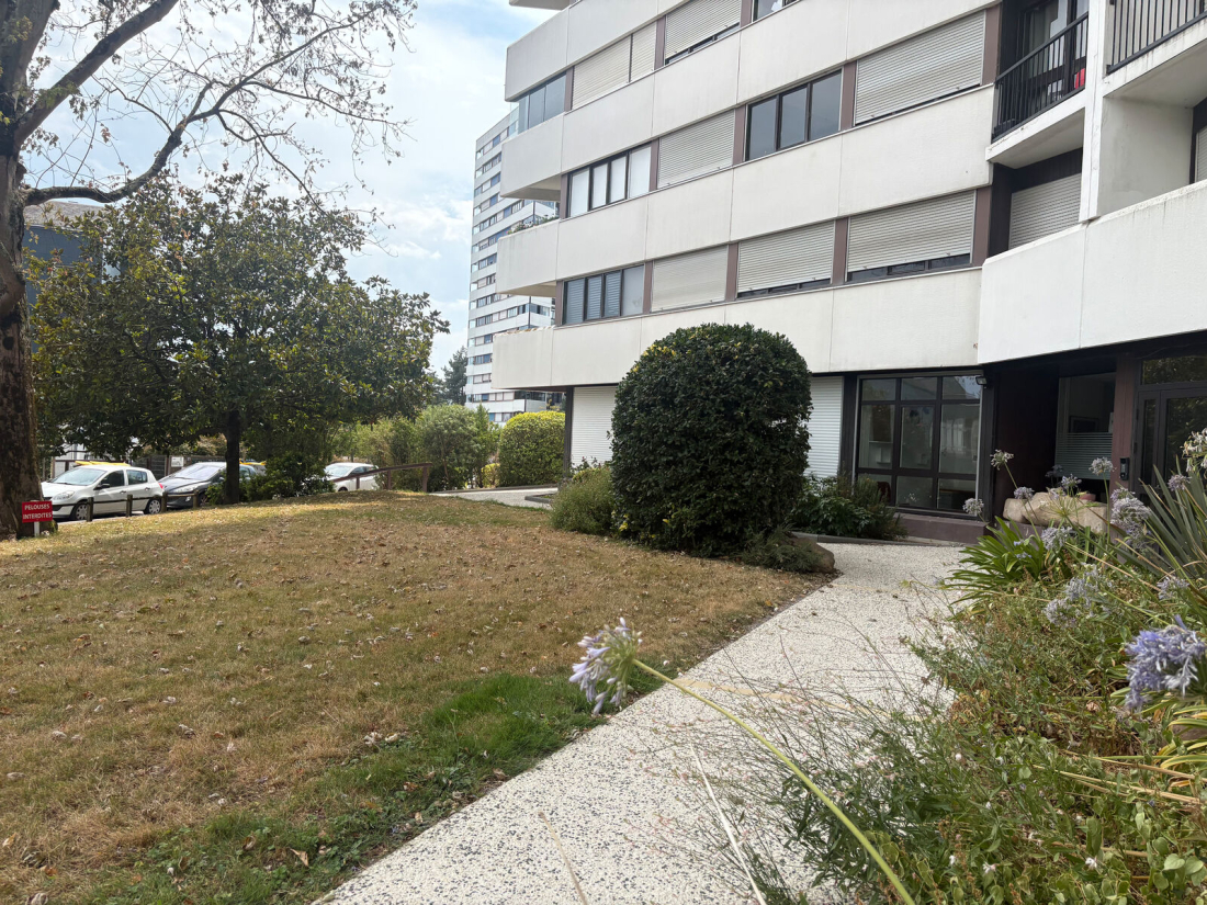 Photo 1 – location bureaux	NANTES (44200)