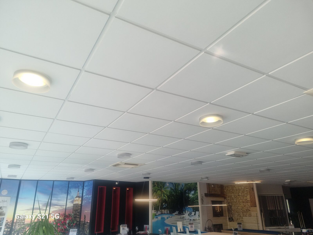 Photo 3 – location Local commercial	PONT SAINT MARTIN (44860)