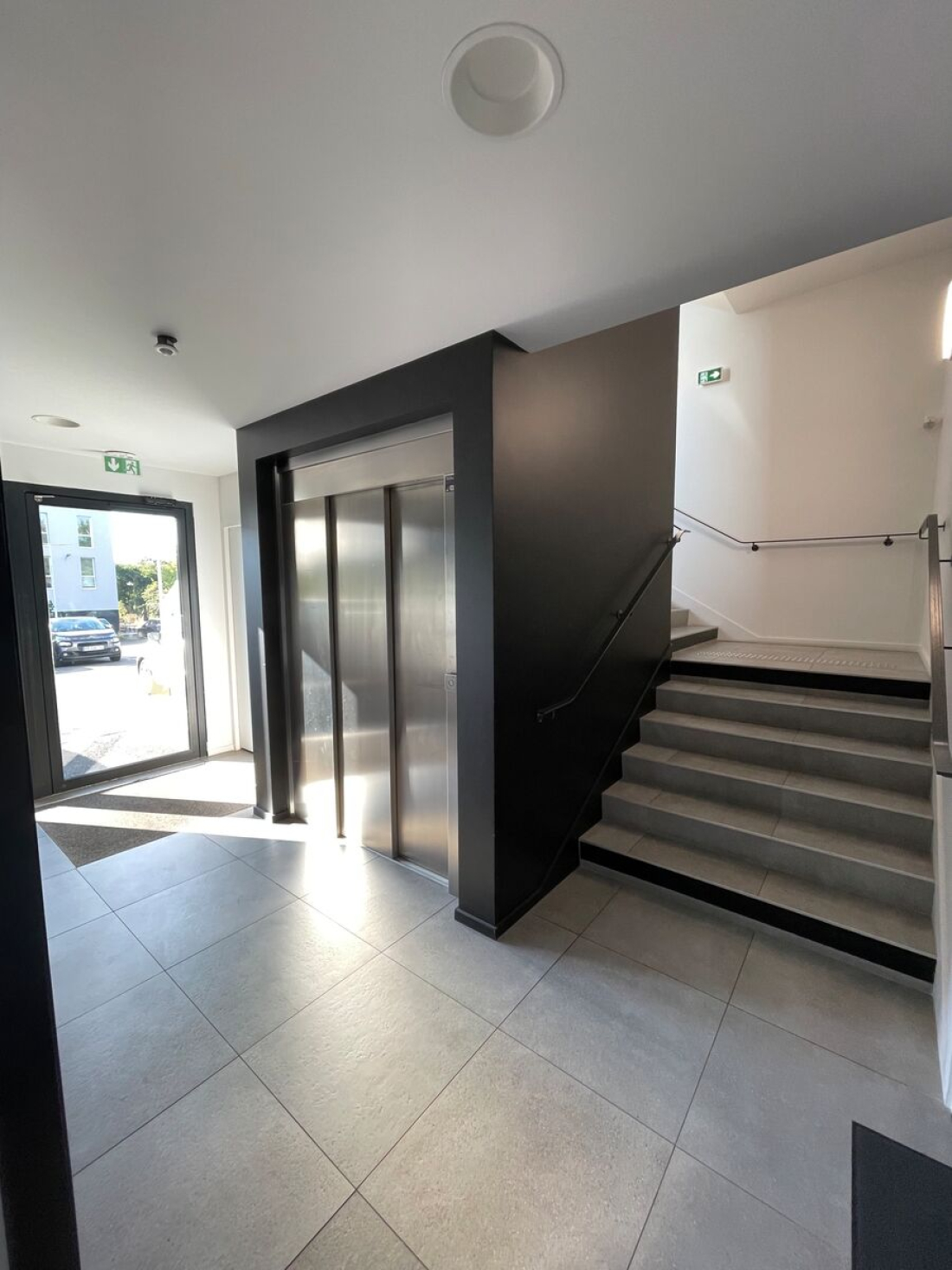 Photo 3 – vente bureaux	VANNES (56000)