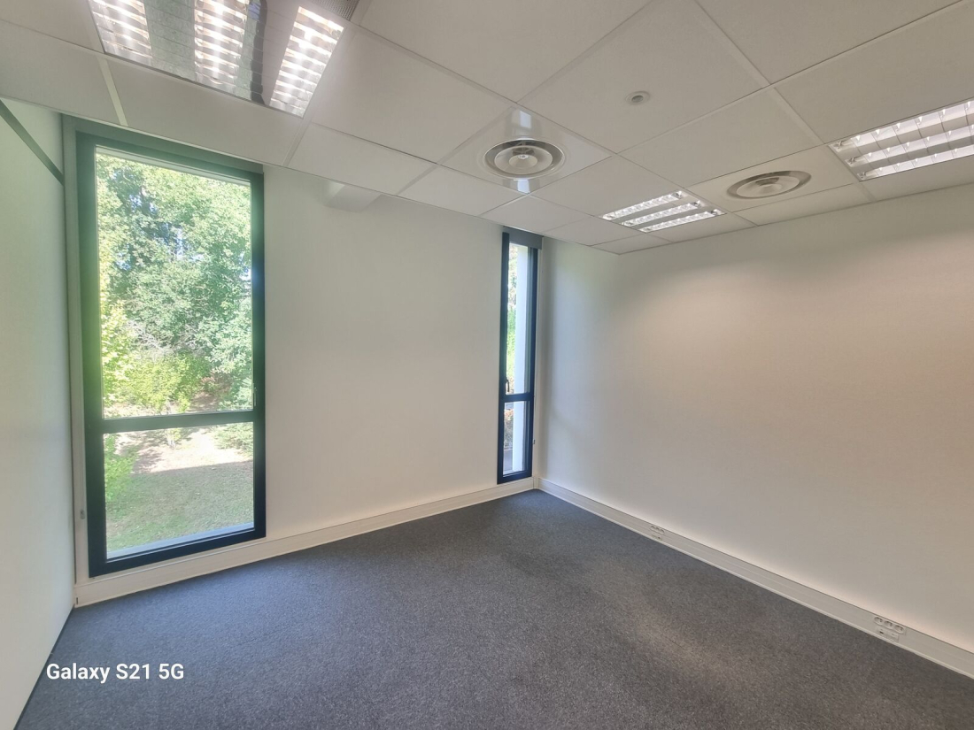 Photo 4 – location bureaux	ORVAULT (44700)