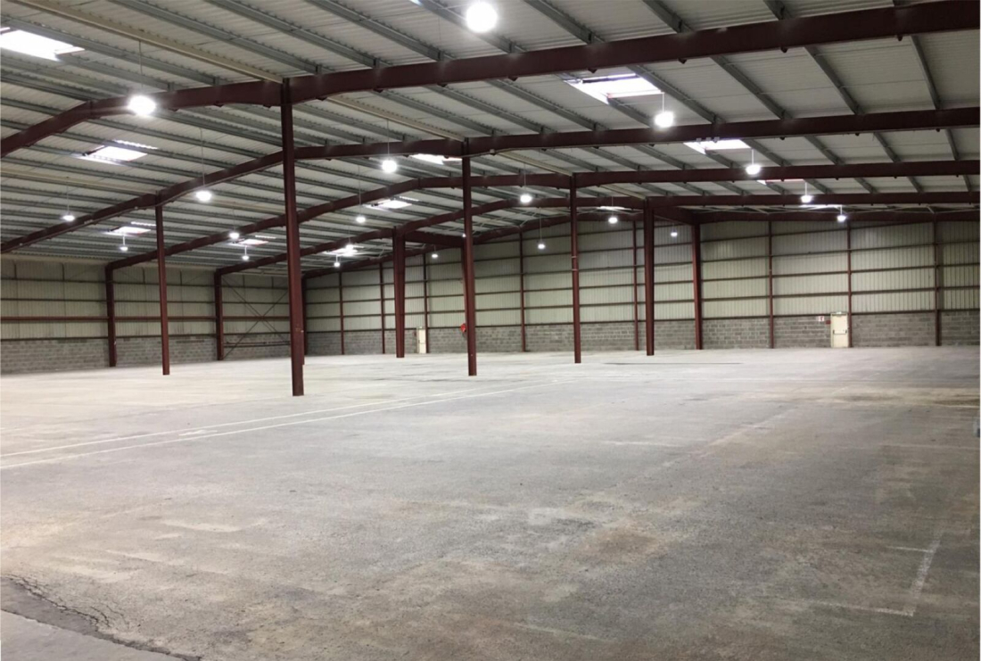 Photo 2 – location entrepôts / activités	SAINT HERBLAIN (44800)
