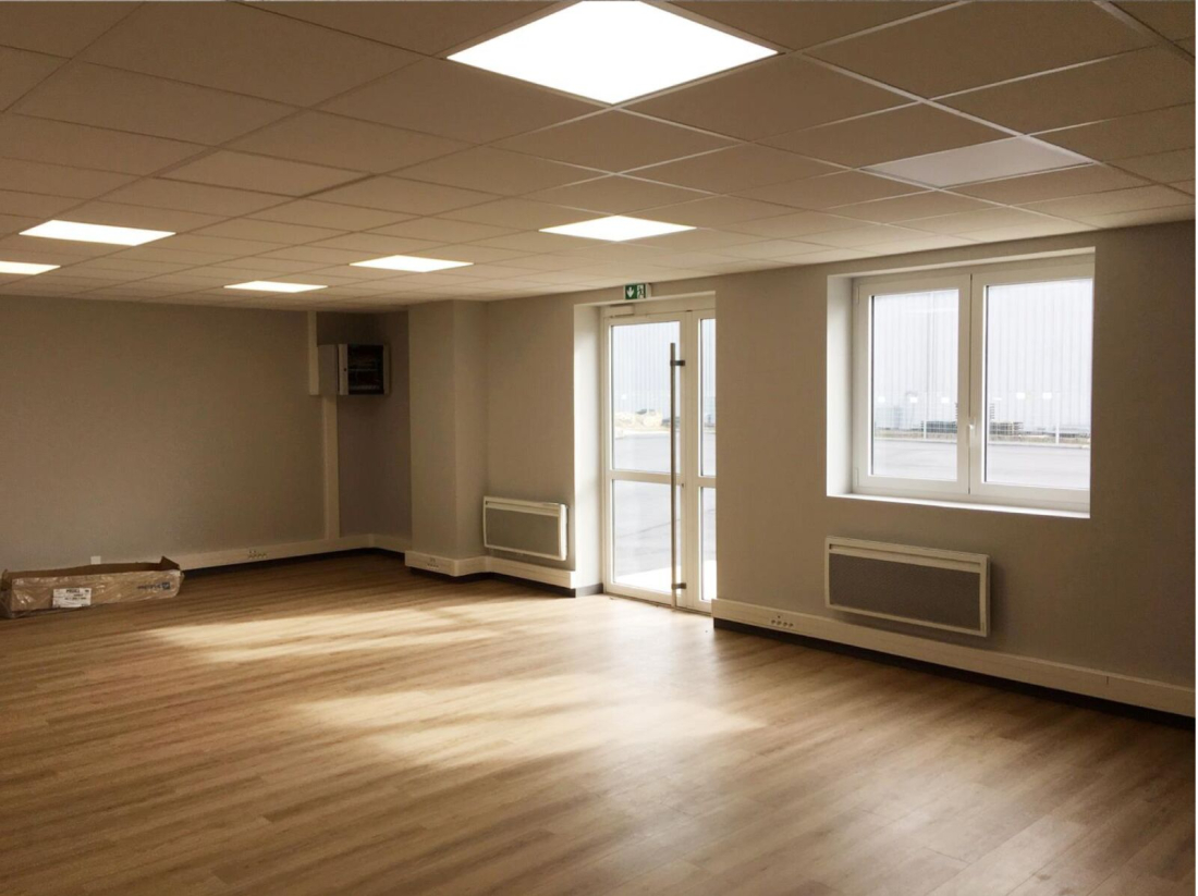 Photo 3 – location entrepôts / activités	SAINT HERBLAIN (44800)