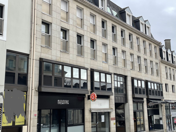 Photo 1 – location bureaux	VANNES (56000)