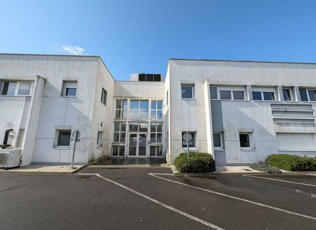 Photo 1 – location bureaux	SAINT HERBLAIN (44800)
