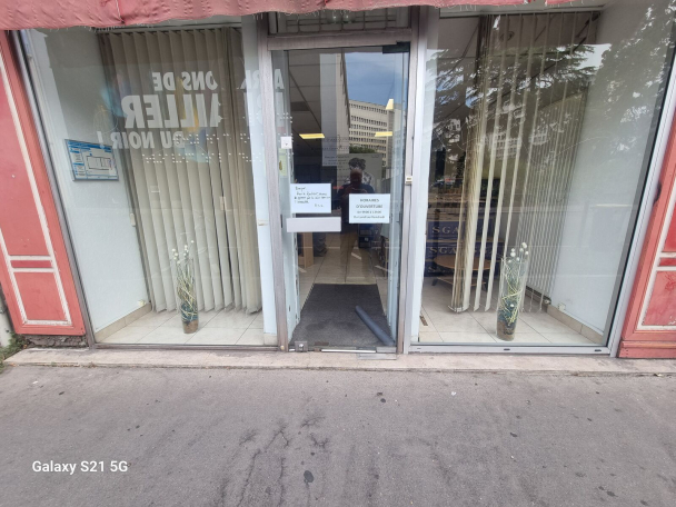Photo 1 – location Local commercial	NANTES (44000)