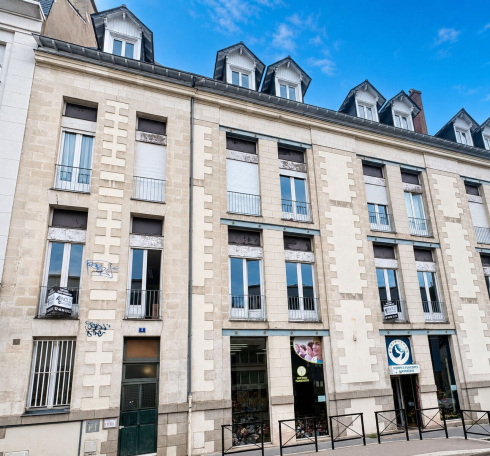 Photo 1 – location bureaux	NANTES (44000)